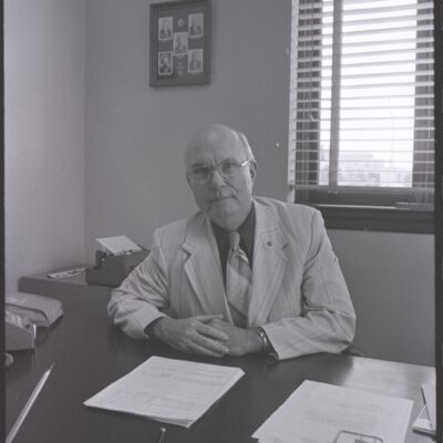 Harris Hunter, 1977: Frame 16