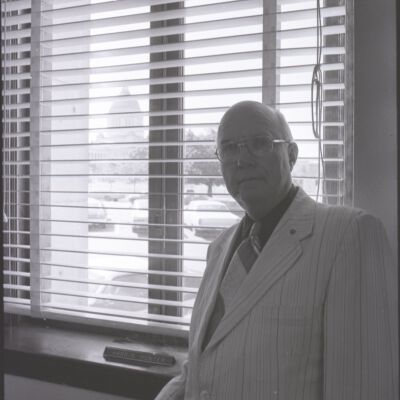 Harris Hunter, 1977: Frame 13