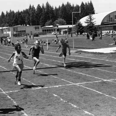 Lake Fair Sports, 1974: Frame 32