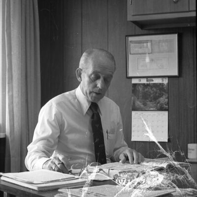 C. Don Thompson, Lacey Realty, April 1980: Frame 4