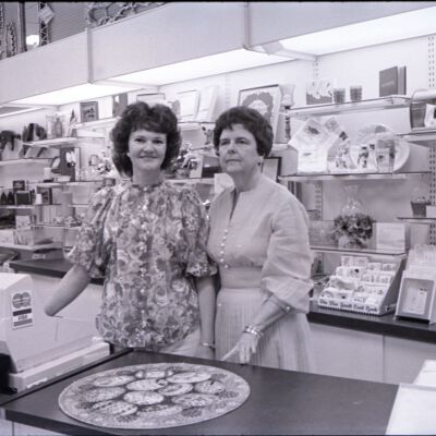 Hallmark, 1979: Frame 10