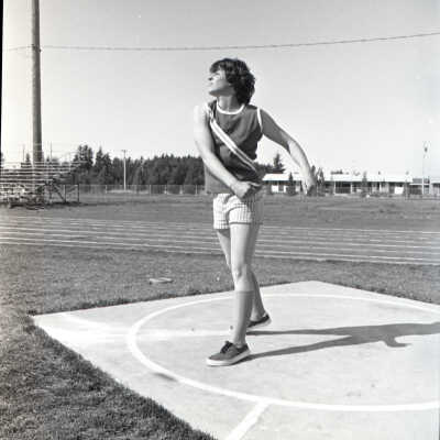 North Thurston High School Track Meet, 1975: Frame 34e