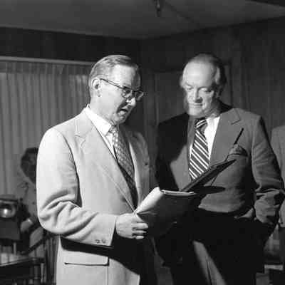 Bob Hope and Unidentified men, Tyee Hotel, Tumwater, Washington, Date unknown: Frame 36