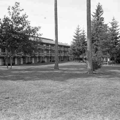 Evergreen Inn, August 22, 1973: Frame 4