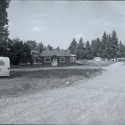 Lacey Leader new office, unknown date: Frame 32c