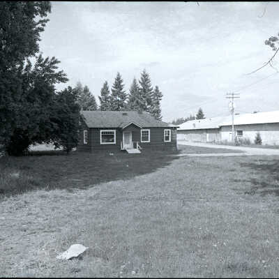 Lacey Leader new office, unknown date: Frame 33c