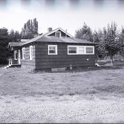 Lacey Leader new office, unknown date: Frame 17c