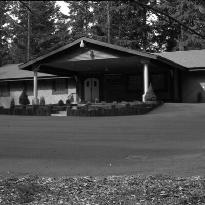 Real Estate, April 2, 1979: Frame 8