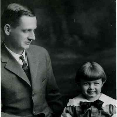 William Ehlers and son William, c. 1922