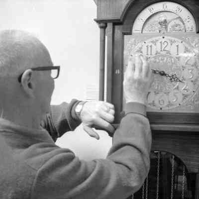 Verner Carlson, Panorama Art Show, May 2, 1973: Frame 20c