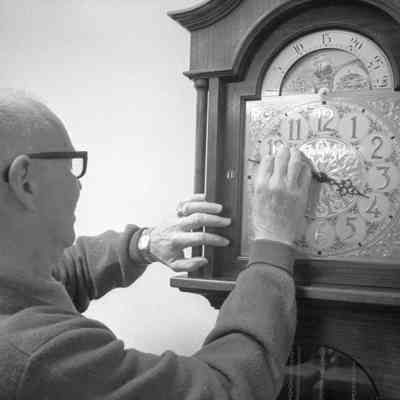 Verner Carlson, Panorama Art Show, May 2, 1973: Frame 21d