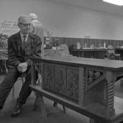 Monroe Shenkel, Panorama Art Show, May 2, 1973: Frame 3d