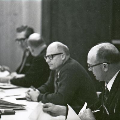 Tom Huntamer, Tom Buckingham, Ed Davis, and Hap Kemp, Date unknown: Frame 7a