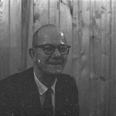 Mayor Albert Van Andel, Date unknown: Frame 10a