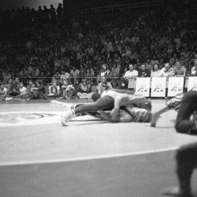 Championship wrestling match, 1977: Frame 1