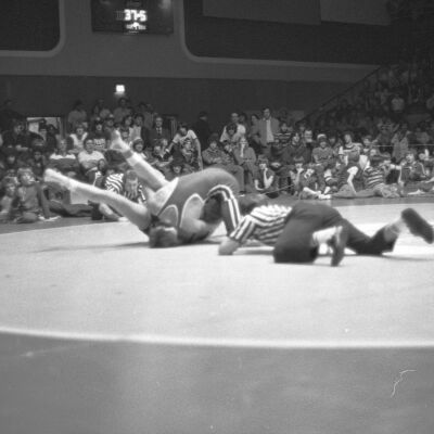 Championship wrestling match, 1977: Frame 3