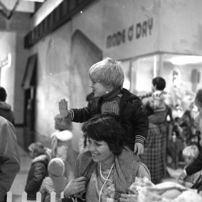Santa at South Sound Center.: Frame 44