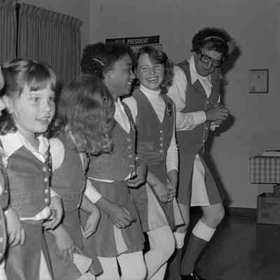 Unidentified people, Date unknown: Frame 9c