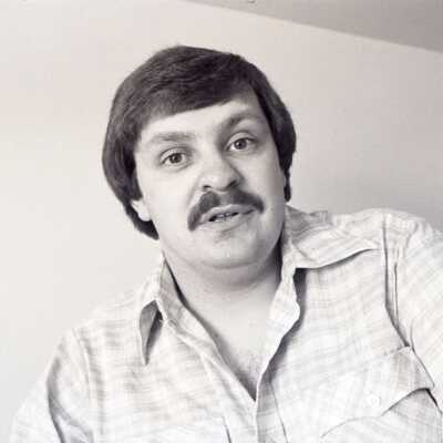 John Hendrikson or Dave Edwards, 1979: Frame 9