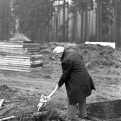 Lacey Bank Planning and Groundbreaking, 1979: Frame 14