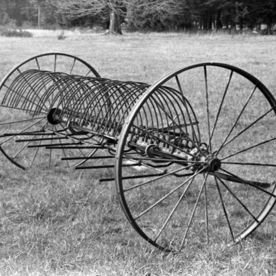 Rolling irrigation system, 1978: Frame 33b