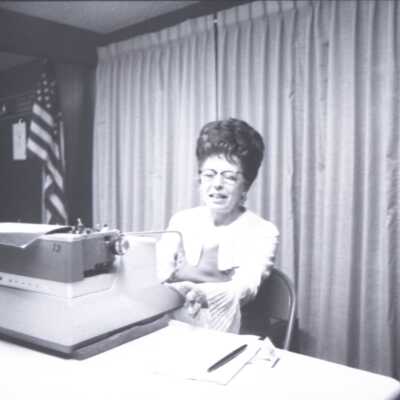 Agnes Kenmir, 1973: Frame 7