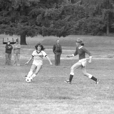Lacey Rotary v. Unidentified team, 1978: Frame 1e