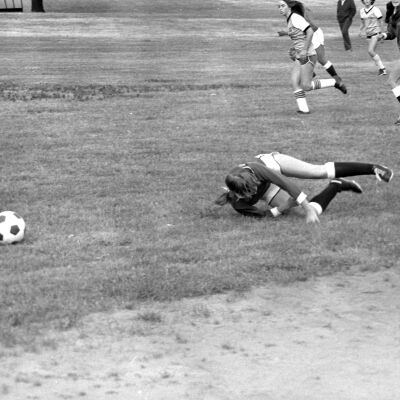 Lacey Rotary v. Unidentified team, 1978: Frame 34d