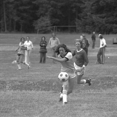 Lacey Rotary v. Unidentified team, 1978: Frame 41d