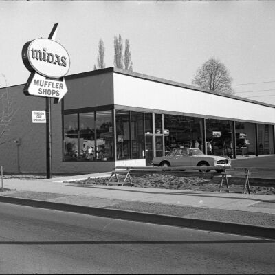 Midas Muffler Shops, Date unknown: Frame 20