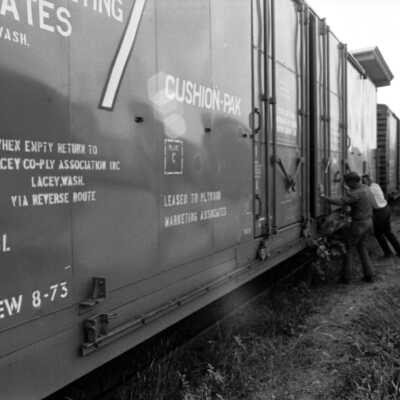 Railroad Workers, 1973: Frame 3