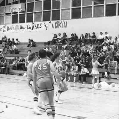 North Thurston High School v. Shelton High School basketball game, North Thurston High School, January 5, 1977: Frame 21a