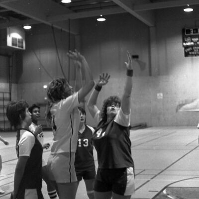 Timberline v. Hoquiam, Timberline High School gym, 1976: Frame 36d