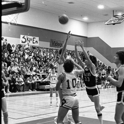 Timberline High School v. Capital High School basketball game, 1979: Frame 13..