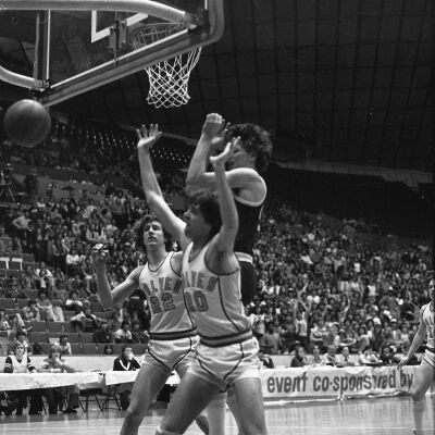 Timberline vs. Sequim State Tournament, 1980: Frame 6