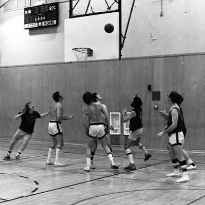 Mens' basketball game, January 26, 1977: Frame 38d