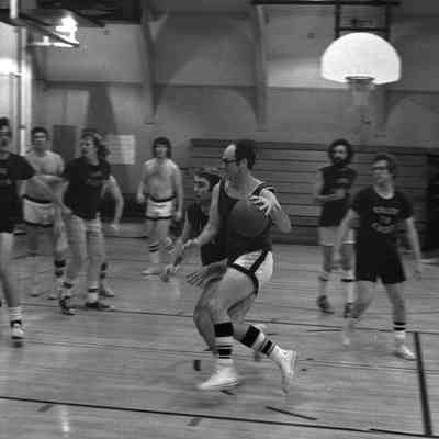 Mens' basketball game, January 26, 1977: Frame 39d
