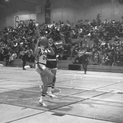 Timberline High School v. Capital High School basketball game, January 26, 1977: Frame 32c
