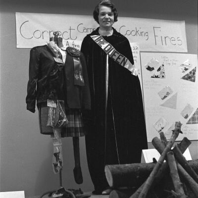 Fire prevention queen, October 18, 1972: Frame  16