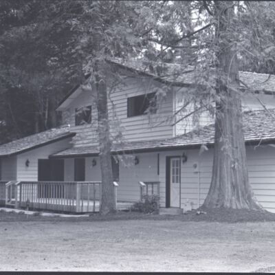 Homes of the year, 1975: Frame 16b