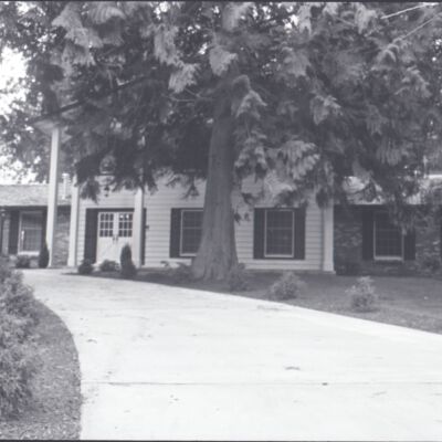 Homes of the year, 1975: Frame 18c