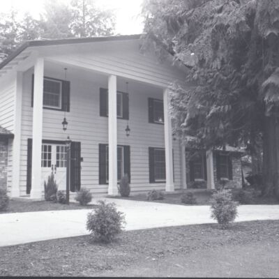 Homes of the year, 1975: Frame 19c