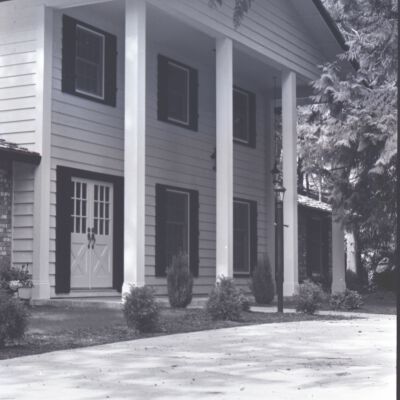 Homes of the year, 1975: Frame 14b