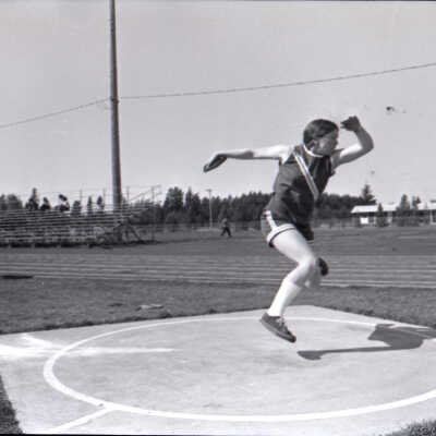 North Thurston High School Track Meet, 1975: Frame 4d