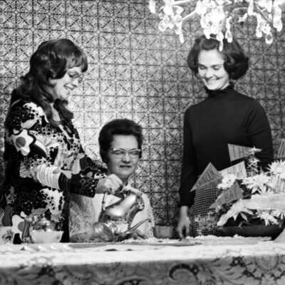 North Thurston District Faculty Wive's Tea, 1973. From left: Beth Taylor, Coetta Gott, Tarrie Herness: Frame 7