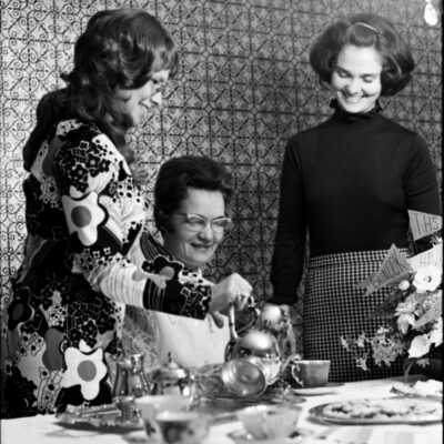 North Thurston District Faculty Wive's Tea, 1973. From left: Beth Taylor, Coetta Gott, Tarrie Herness: Frame 12