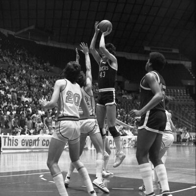 Timberline vs. Sequim State Tournament, 1980: Frame 17