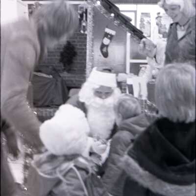 Freeman Rose, 1976: Frame 16
