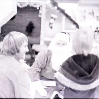 Freeman Rose, 1976: Frame 18