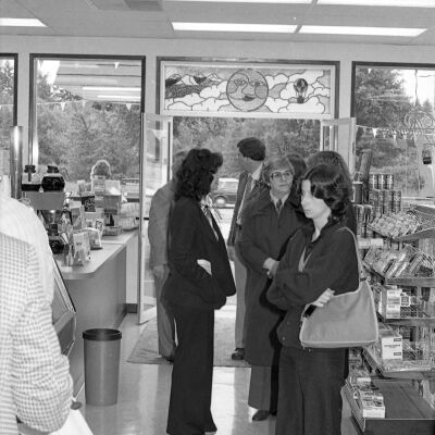 Unidentified people, Date unknown: Frame 40b